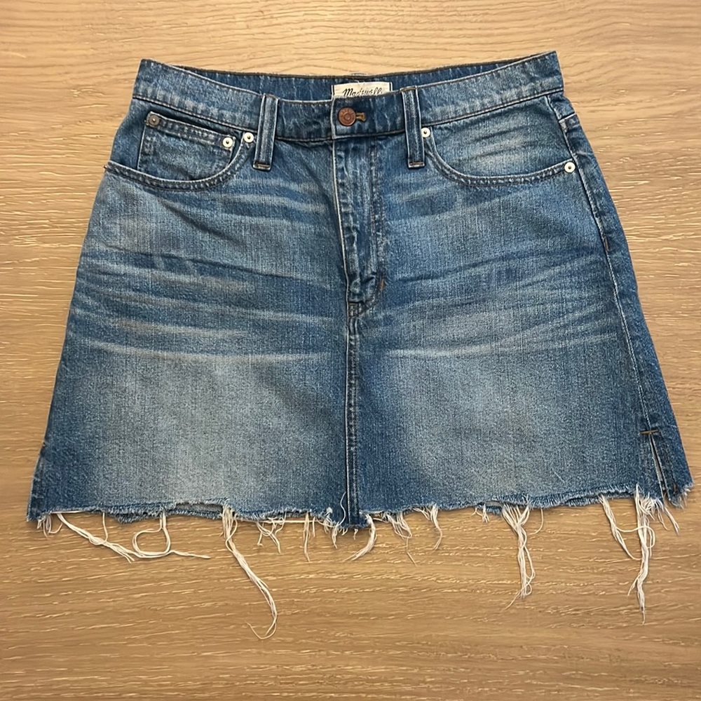 MADEWELL - A-Line Midi Jean Skirt with distressed hem